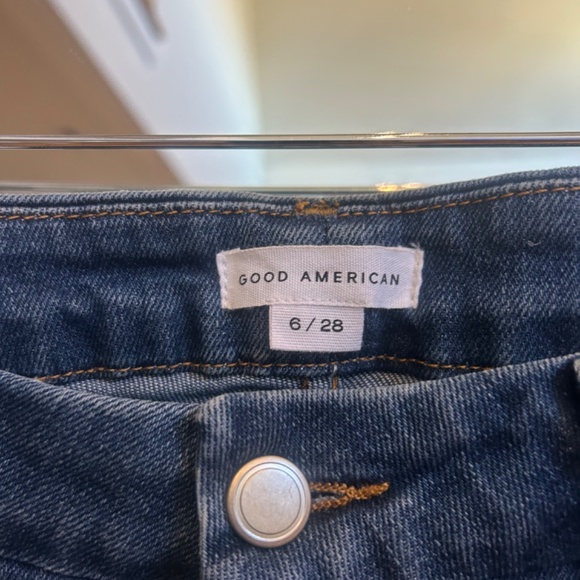 Good American Good Legs Straight Denim Jeans Size 6/28 NWT - Picture 4 of 6